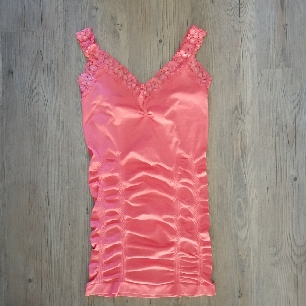 Kismet coral lace trim tank